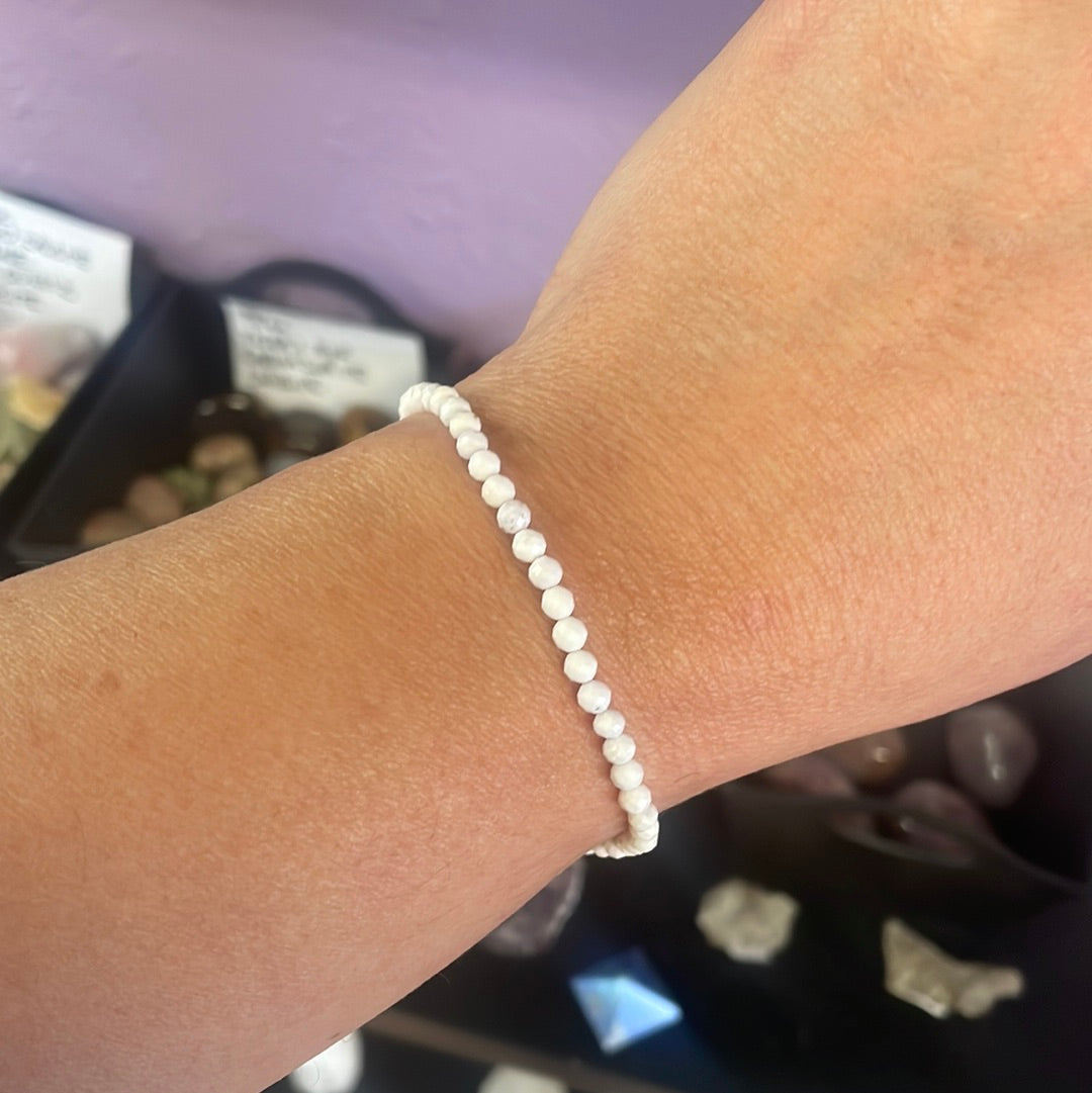 Howlite Bracelet