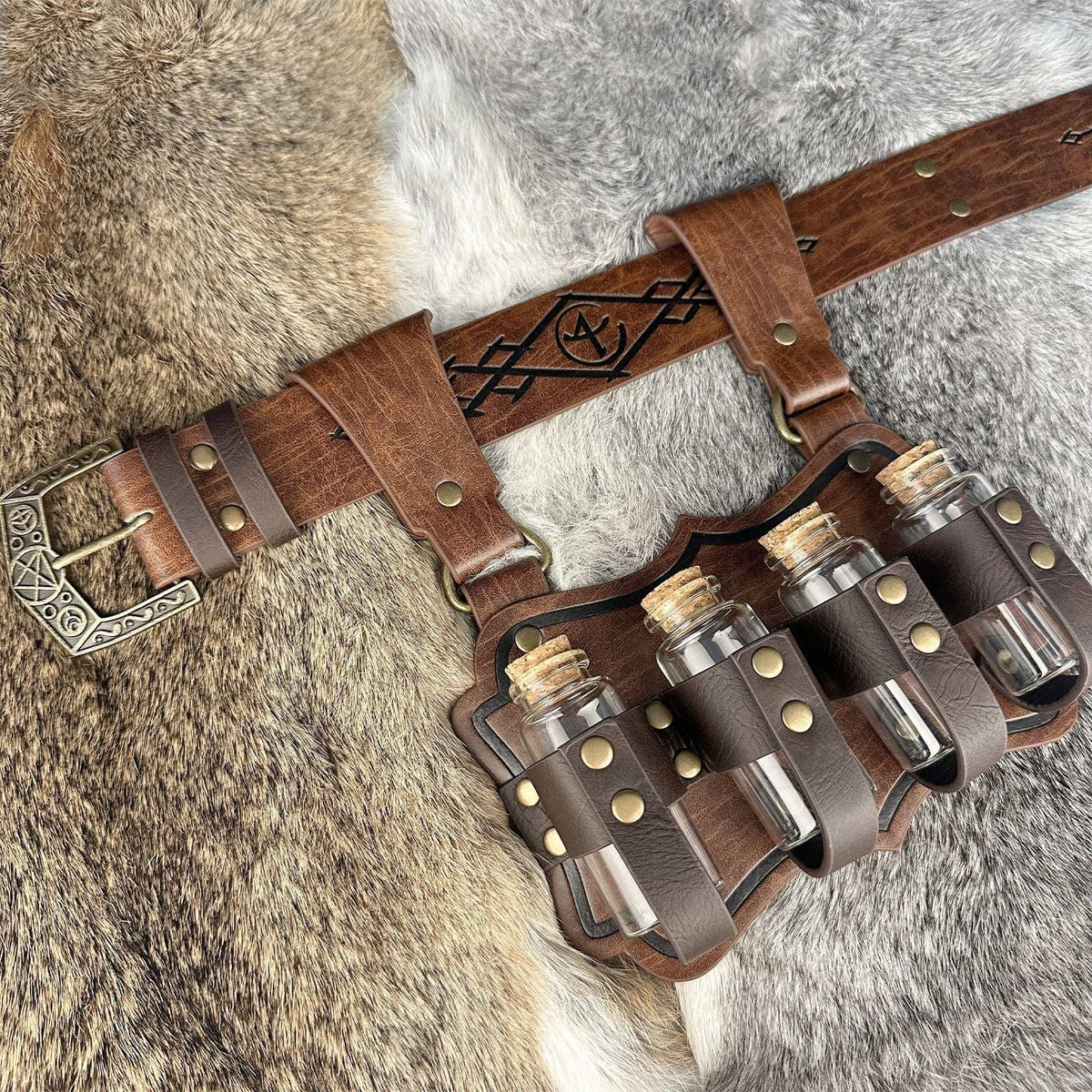 Medieval Alchemy Belt Pouch Vintage Nordic Viking Style: Black