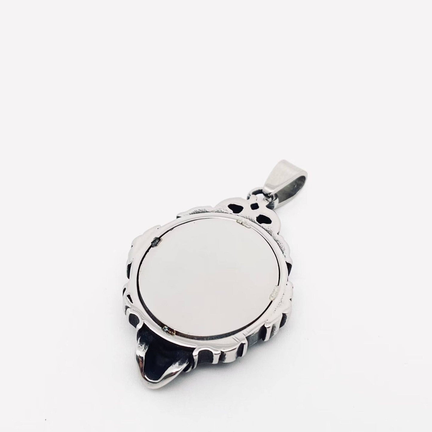 Magic Mirror Crow Standing on Skull Steel Charm - MJ/MNP: Single Pendant