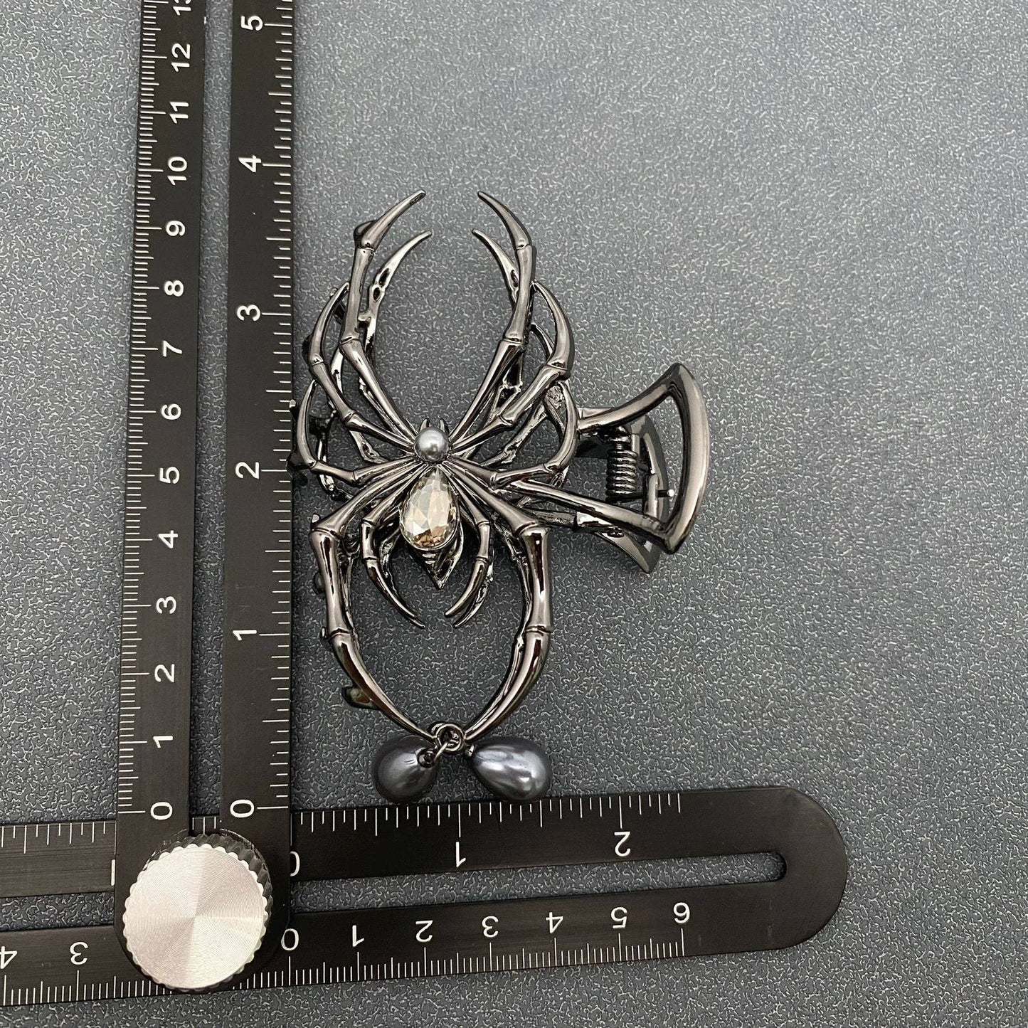 Gothic Large Spider Hair Claw Clips - GT: Silver