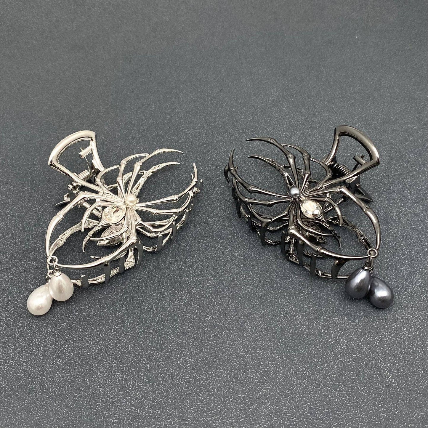 Gothic Large Spider Hair Claw Clips - GT: Silver
