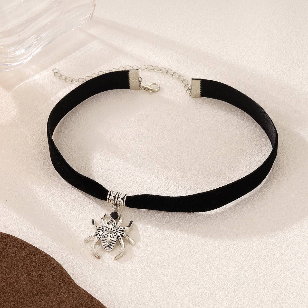 Gothic Lace Rose Choker Necklace with Tassels: YR3780-1