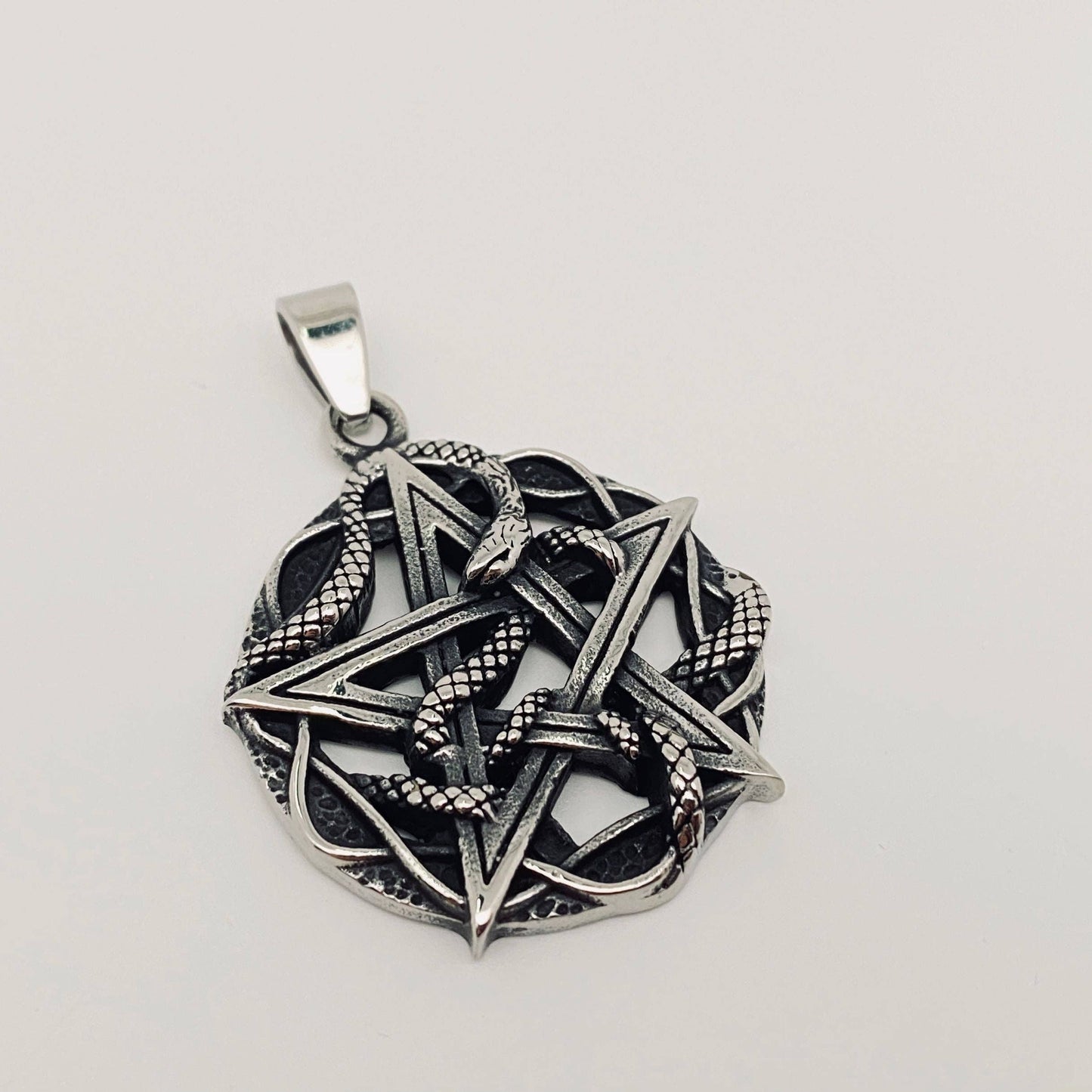 Stainless Steel Five-pointed Star Plate Snake Pendant-MJ/MNP: Single pendant