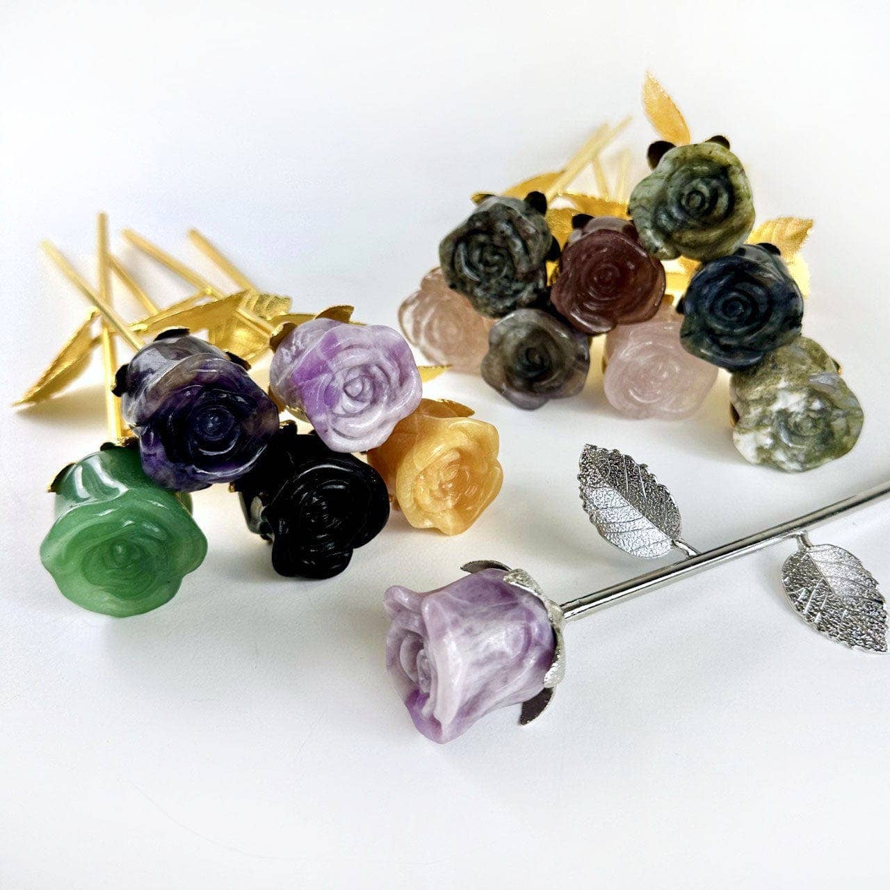 Crystal Rose - Carved Stone -: Labradorite / Gold