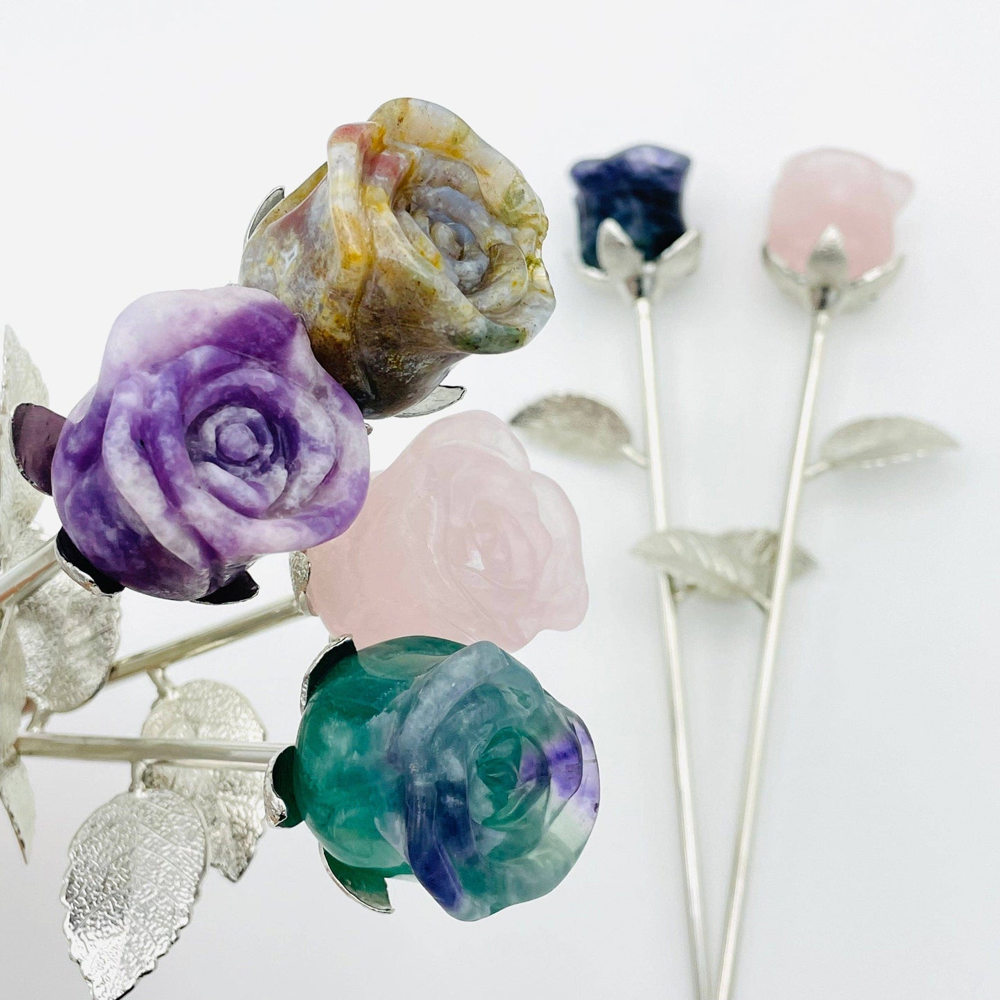 Crystal Rose - Carved Stone -: Labradorite / Gold